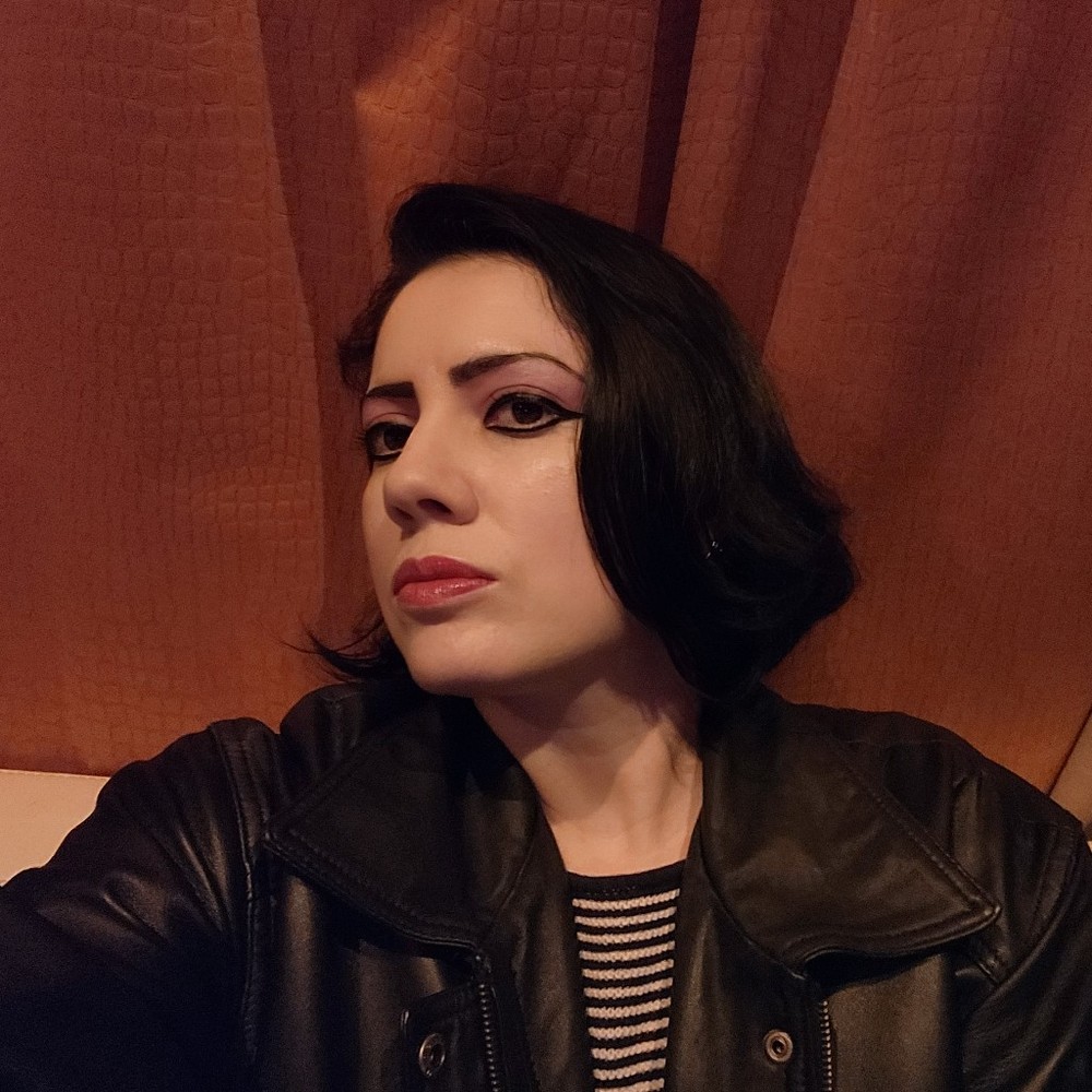 Meet your Posher, Juana